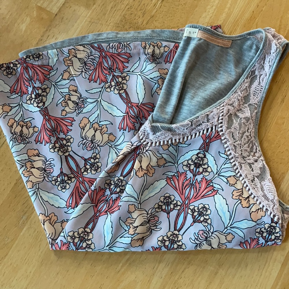 Floral tank